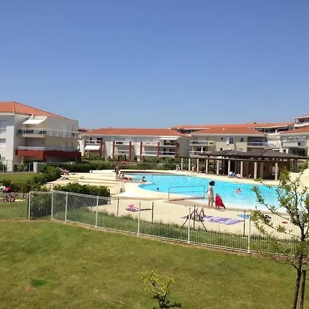 Domaine Juan Flore Apartment