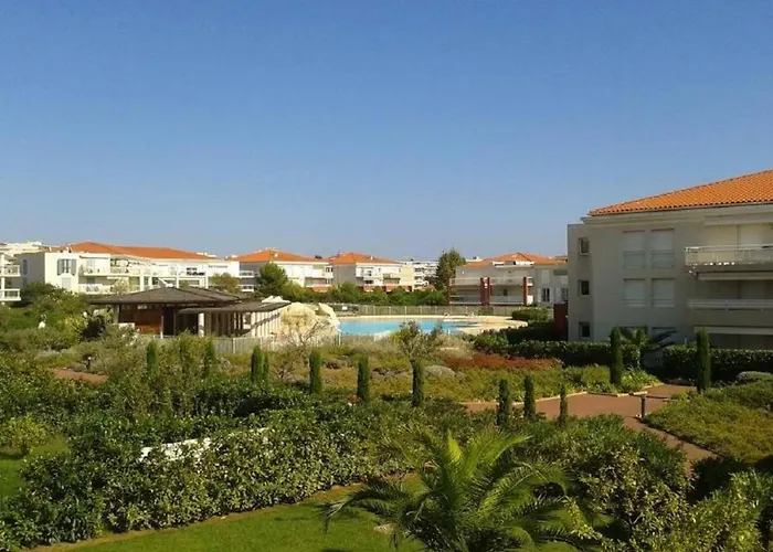 Domaine Juan Flore Apartment