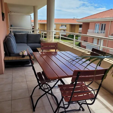 Апартаменты Domaine Juan Flore