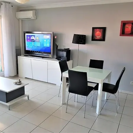 Domaine Juan Flore Апартаменты *